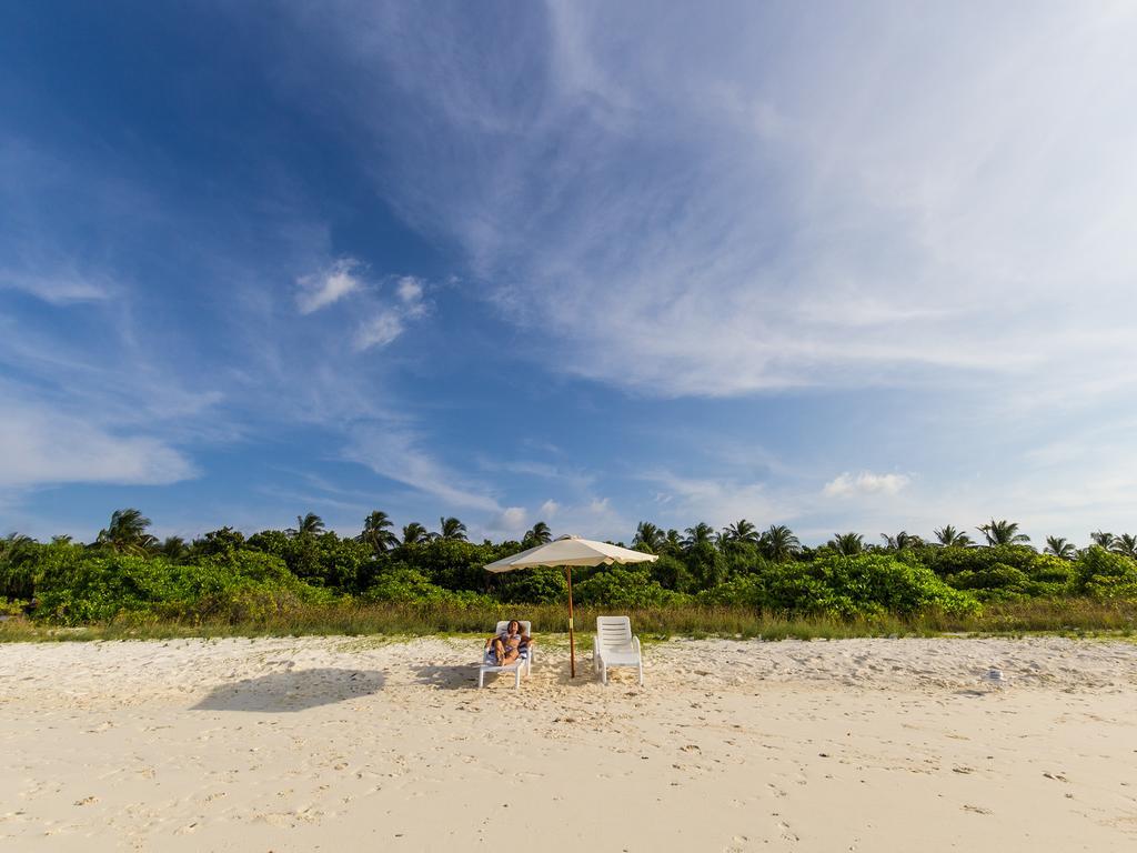 Feridhoo Inn Bagian luar foto