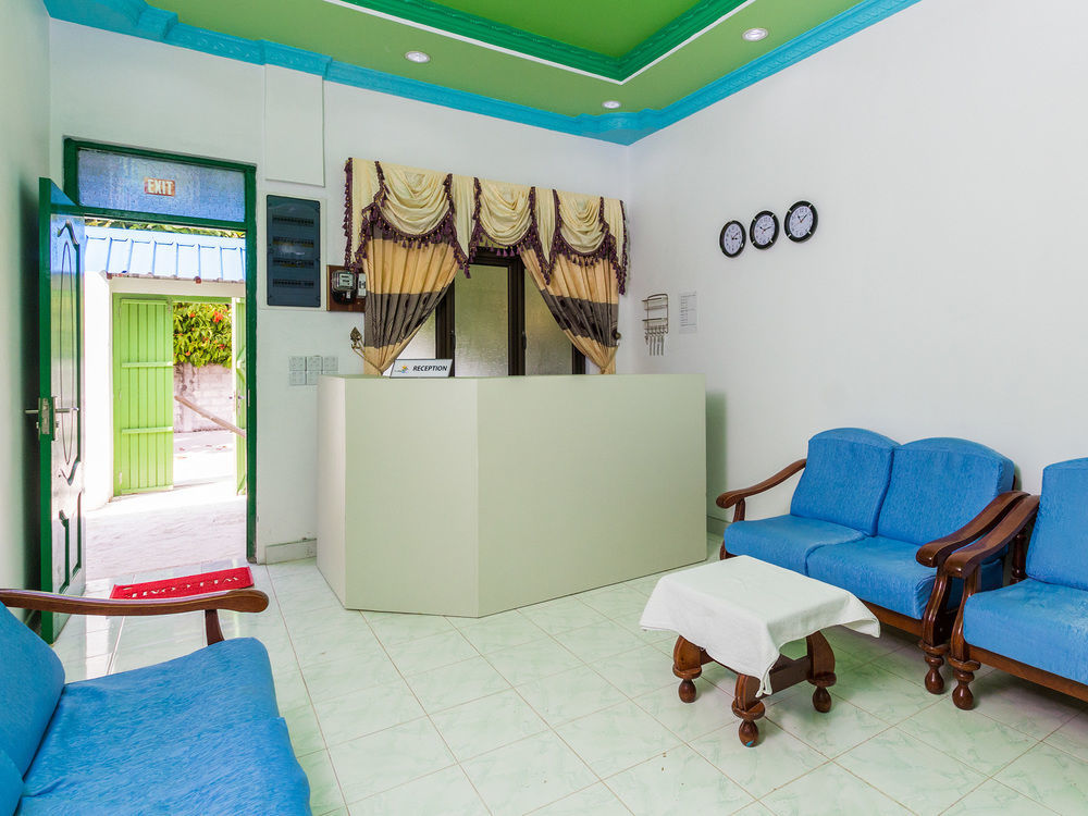 Feridhoo Inn Bagian luar foto
