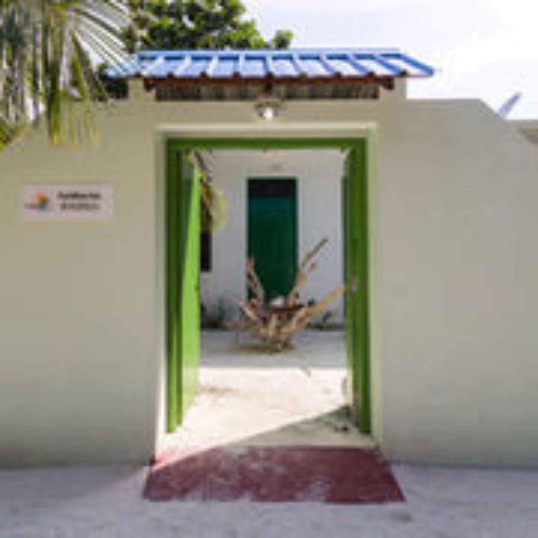 Feridhoo Inn Bagian luar foto