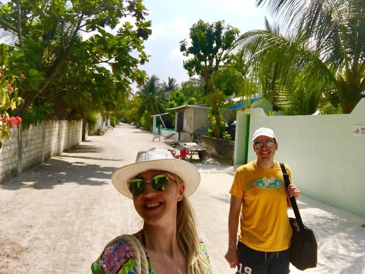 Feridhoo Inn Bagian luar foto