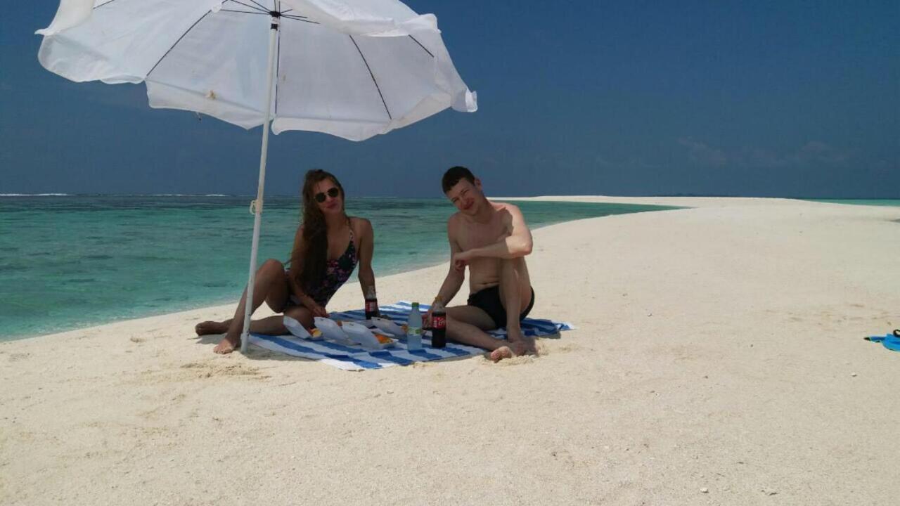 Feridhoo Inn Bagian luar foto